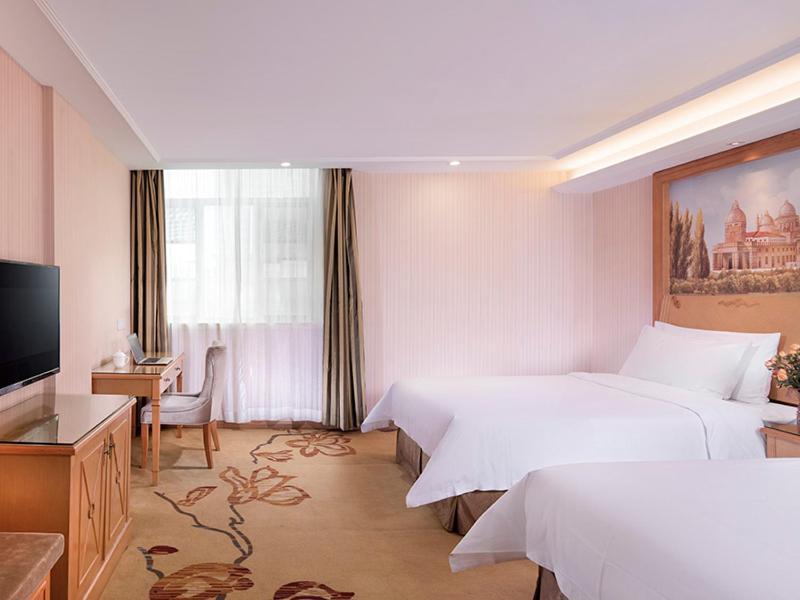 Vienna Hotel Qingyuan Yingde Guangming Road Esterno foto