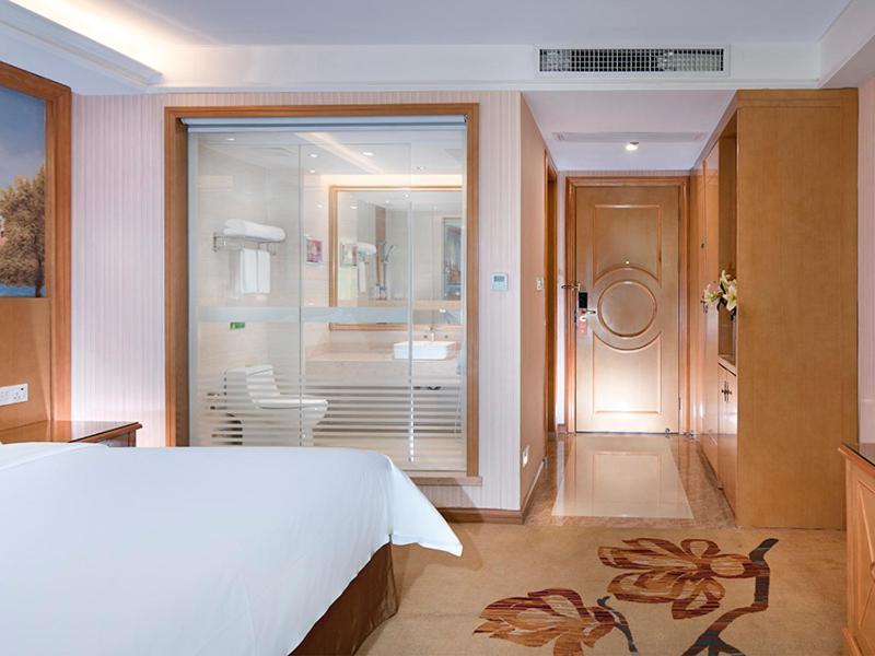 Vienna Hotel Qingyuan Yingde Guangming Road Esterno foto